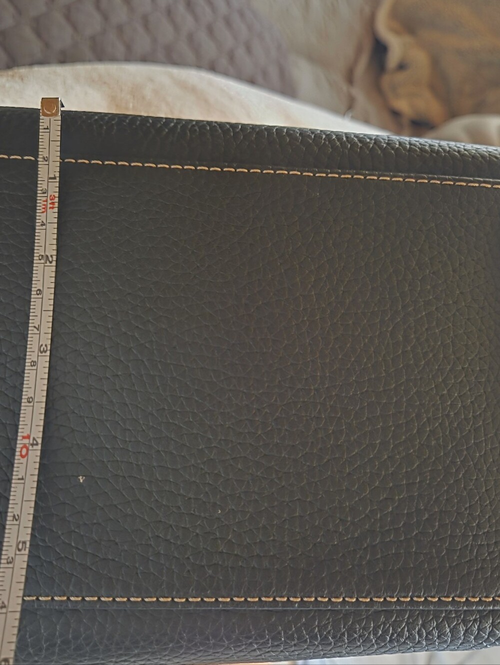 Dooney & Burke lg purse - Picture 9 of 9